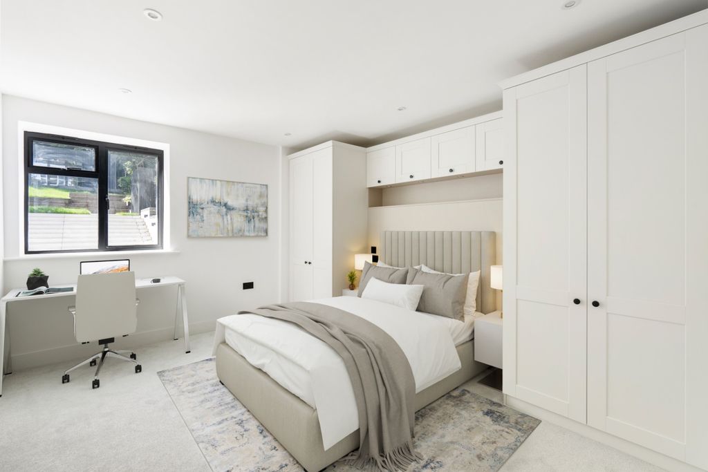 Additional image 9 of 4 bed flat for saleClermont Terrace, Brighton BN1