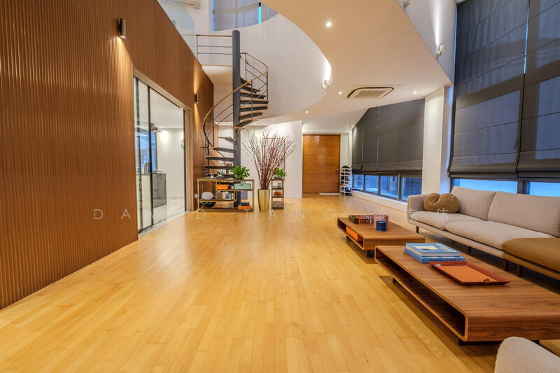 72 Grange Road photo 2