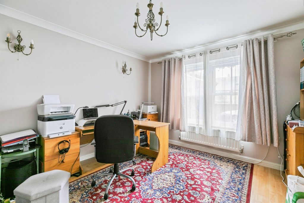 Additional image 7 of 6 bed detached house for saleApley Way, Lower Cambourne, Cambridge CB23