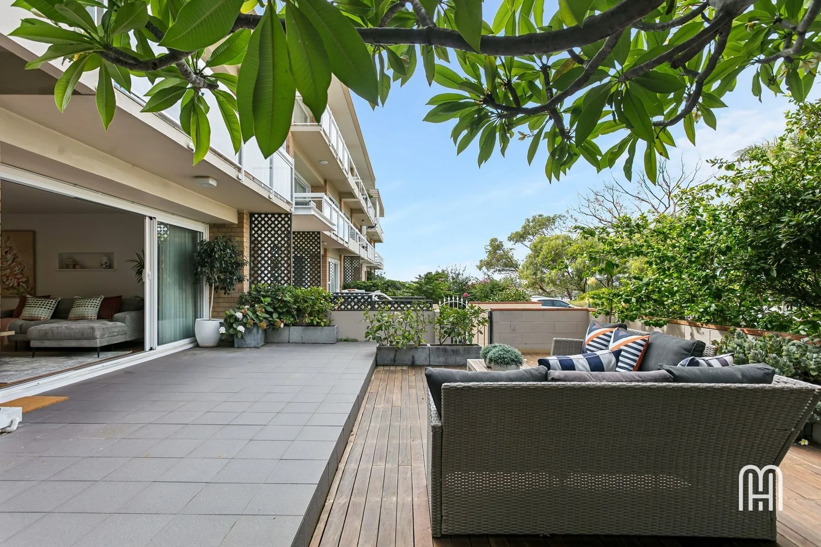 8/24 Richardson Avenue, Claremont WA 6010