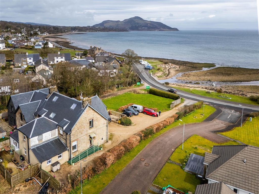 Additional image 35 of 2 bed flat for saleApt 2 Eaisdale House, Shore Road, Whiting Bay. Isle Of Arran KA27