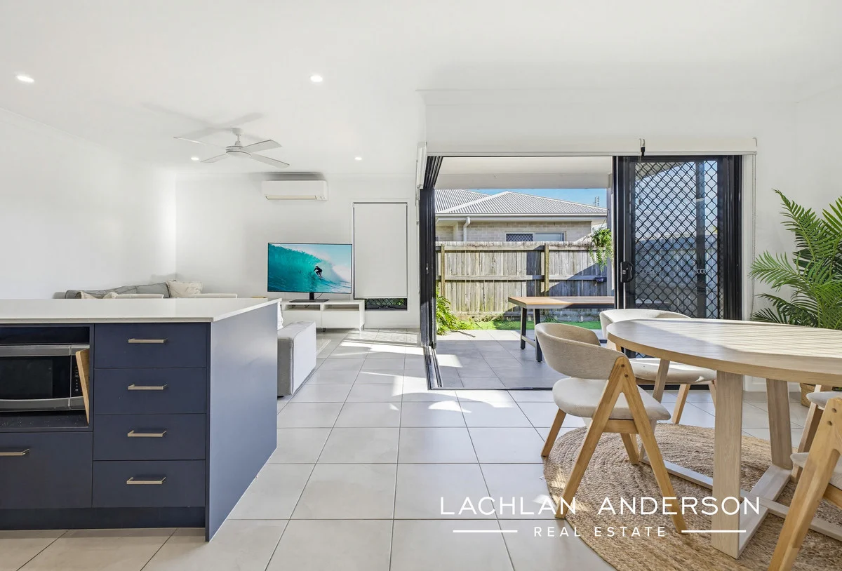 23 Beale Street, Baringa QLD 4551 photo 4