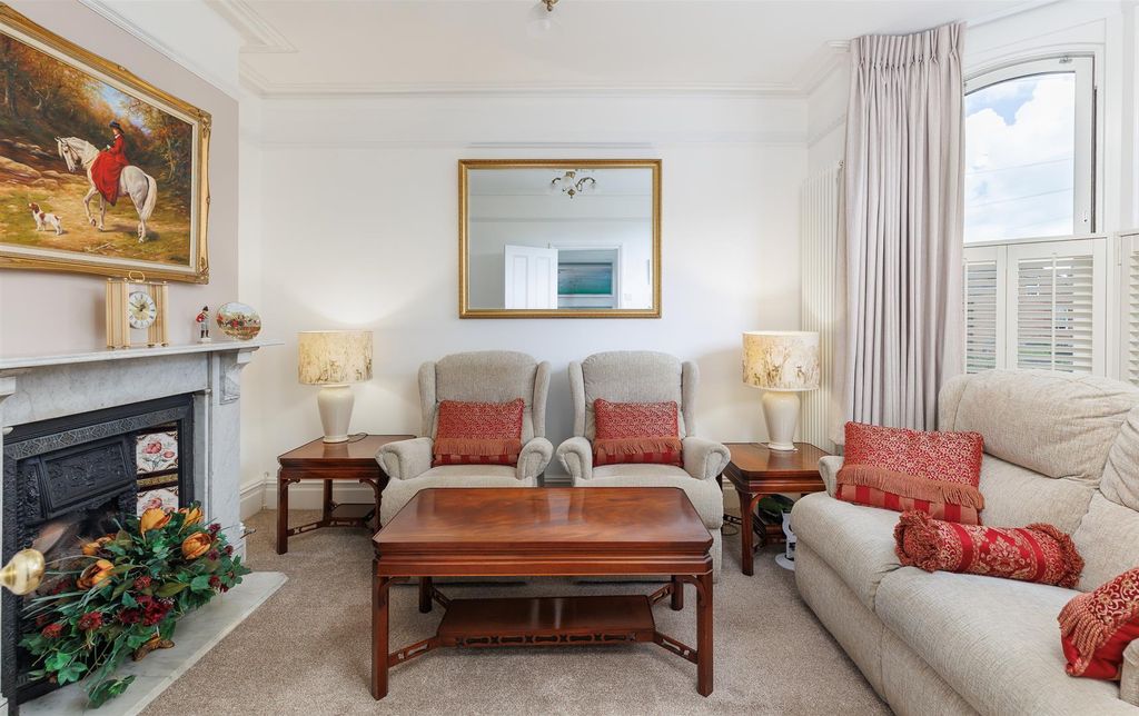 Additional image 5 of 4 bed semi-detached house for saleCowes, Isle Of Wight PO31