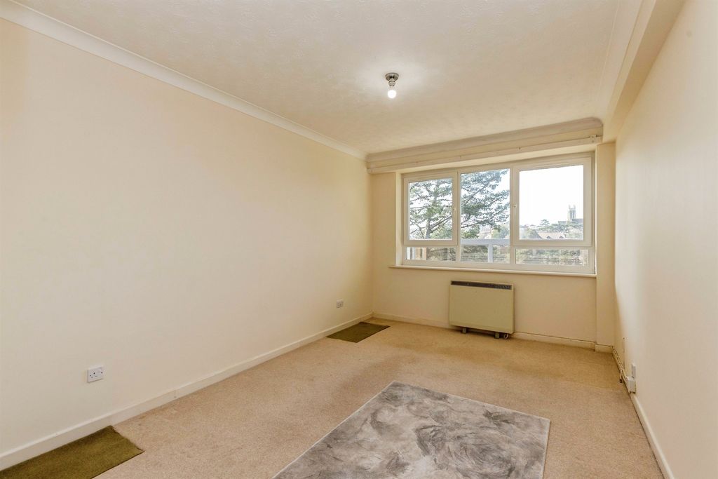 Additional image 6 of 2 bed flat for saleBranksome Wood Road, Bournemouth BH2