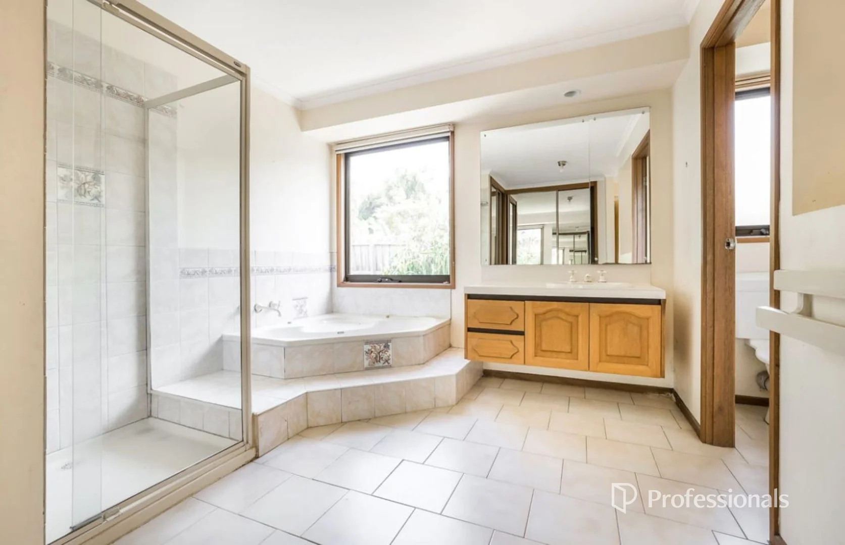 Additional image 9 of 28 Murray Crescent, Rowville VIC 3178