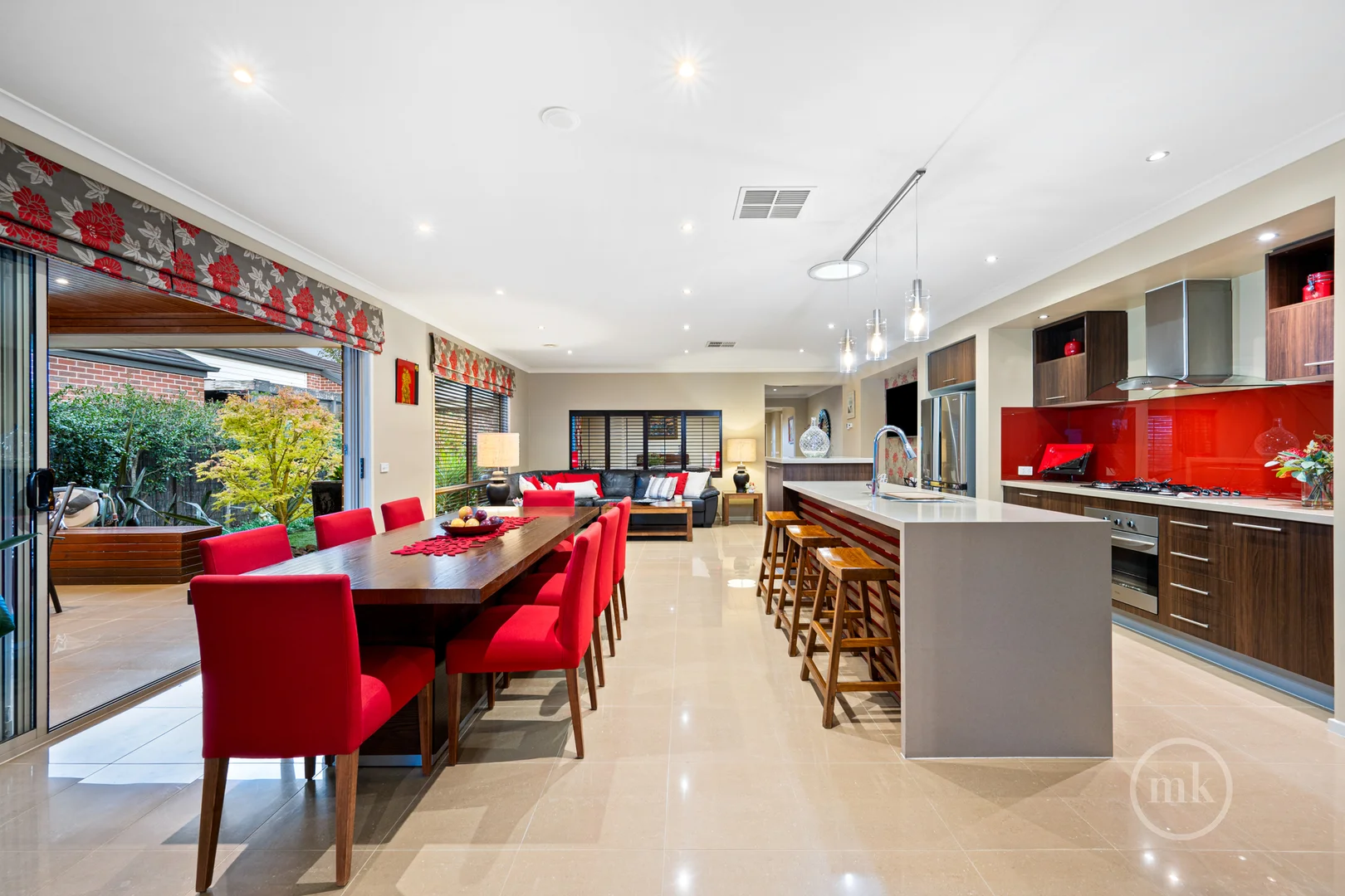 19 Montrose Drive, Doreen VIC 3754 photo 5