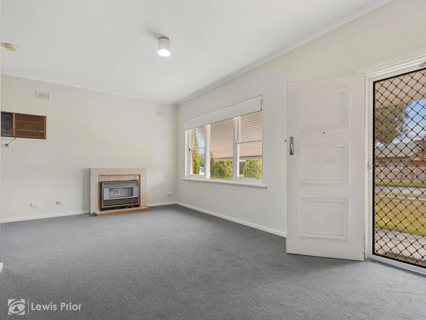 Additional image 2 of 7 Fetlar Avenue, Marion SA 5043