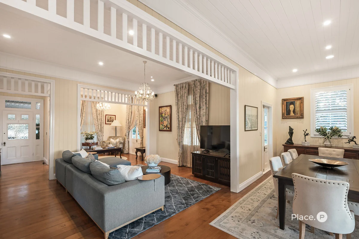 98 Cracknell Road, Annerley QLD 4103 photo 4