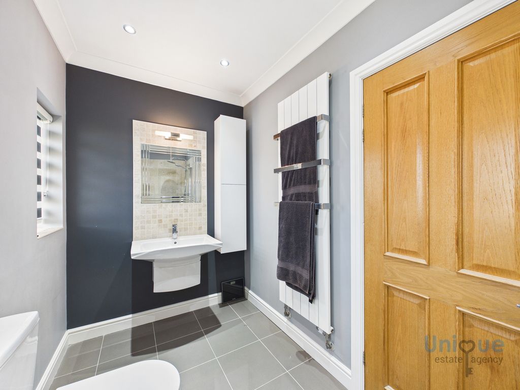 Additional image 26 of 5 bed detached house for saleBosworth Place, Blackpool FY4