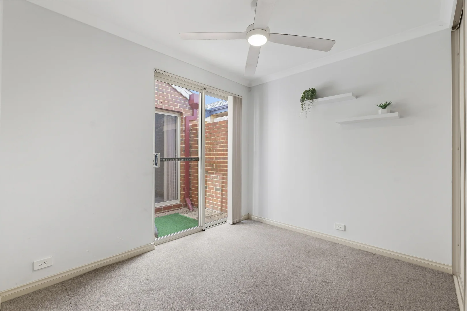 Additional image 9 of 371 Knutsford Av, Kewdale WA 6105