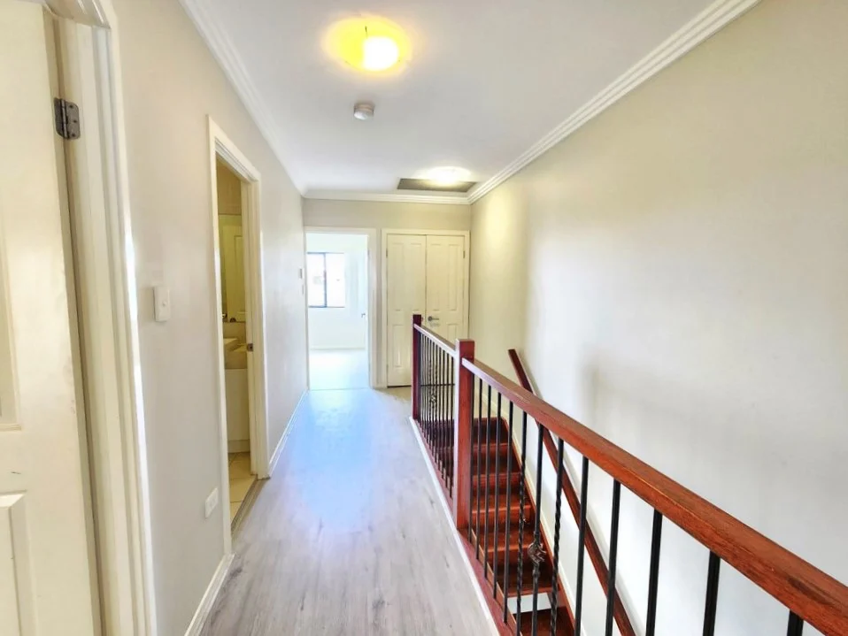 Additional image 14 of 4/2180 Logan Road, Upper Mount Gravatt QLD 4122