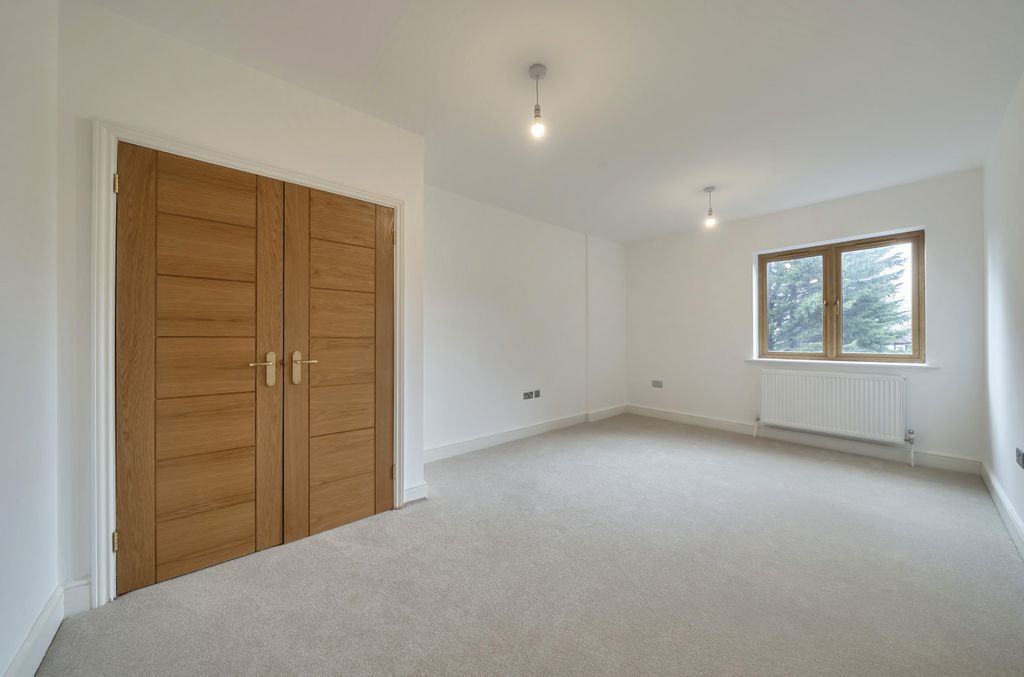 Additional image 14 of 5 bed detached house for saleCroydon Road, Keston, Kent BR2