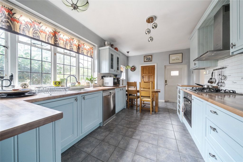 Additional image 4 of 4 bed detached house for saleSt. Georges Road, Bromley BR1