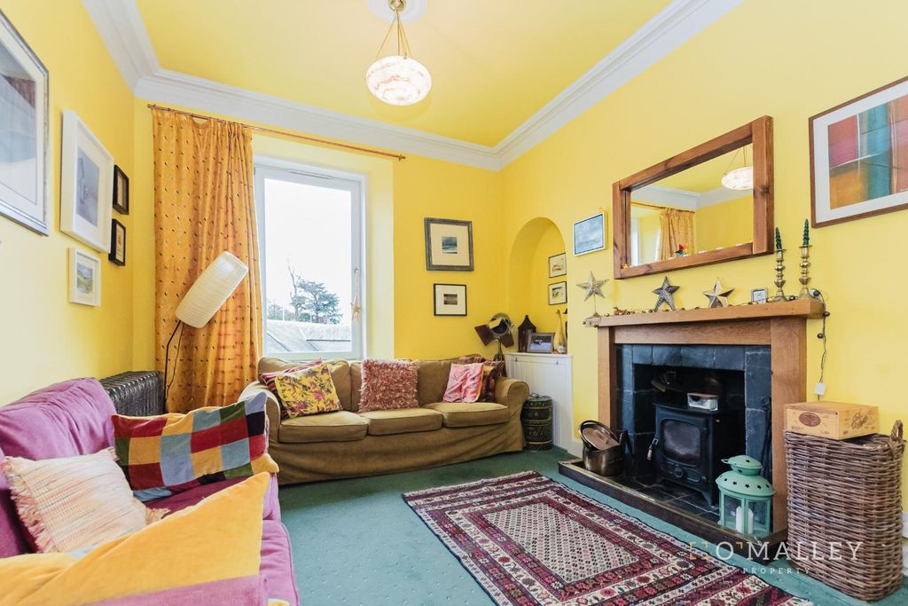 Additional image 7 of 3 bed flat for saleOchil Street, Alloa FK10