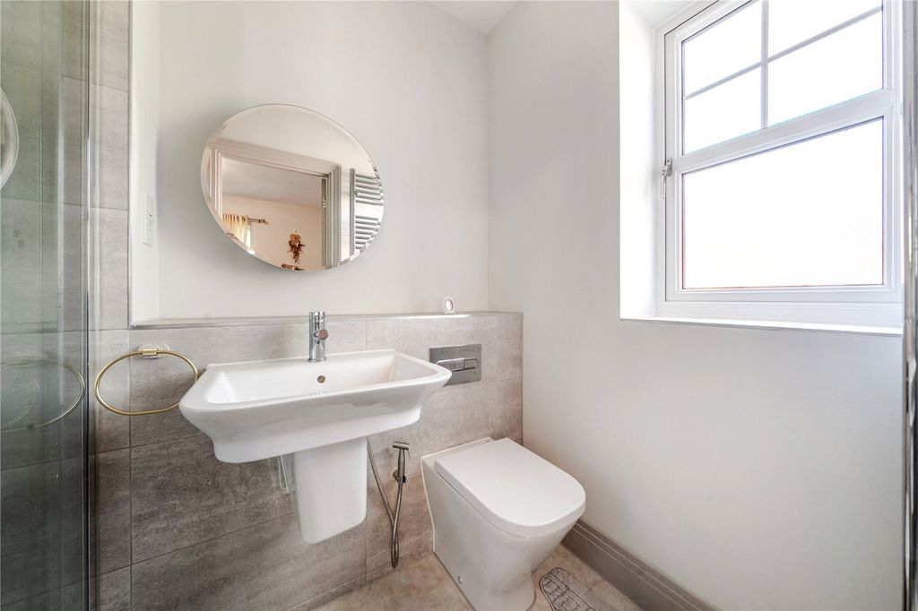 Additional image 18 of 4 bed detached house for saleGale Gardens, Hayley Green, Warfield, Bracknell RG42