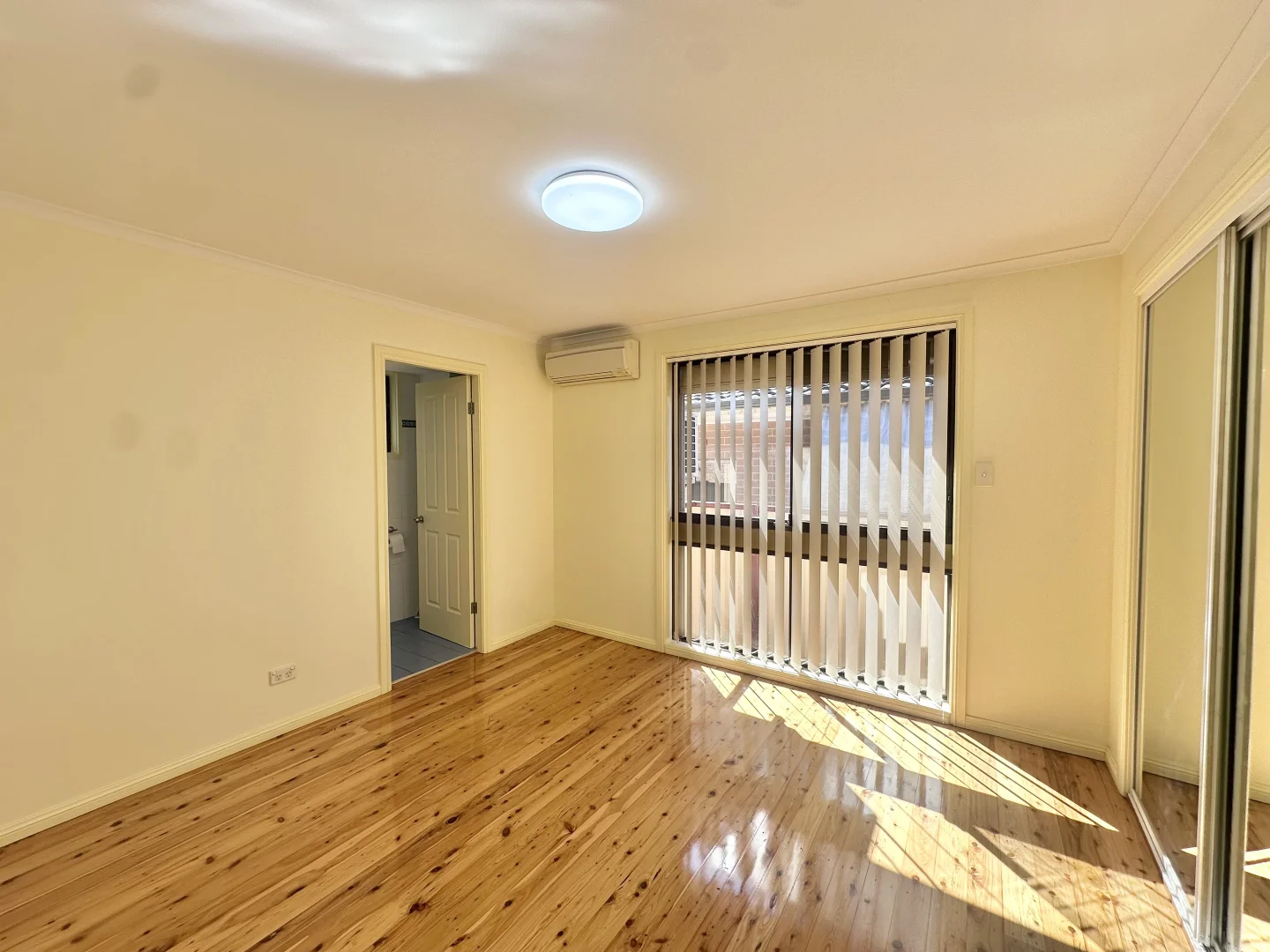 Additional image 6 of 4 Murrumbidgee St, Bossley Park NSW 2176