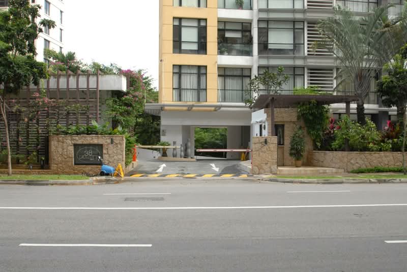 38 Draycott Drive photo 5