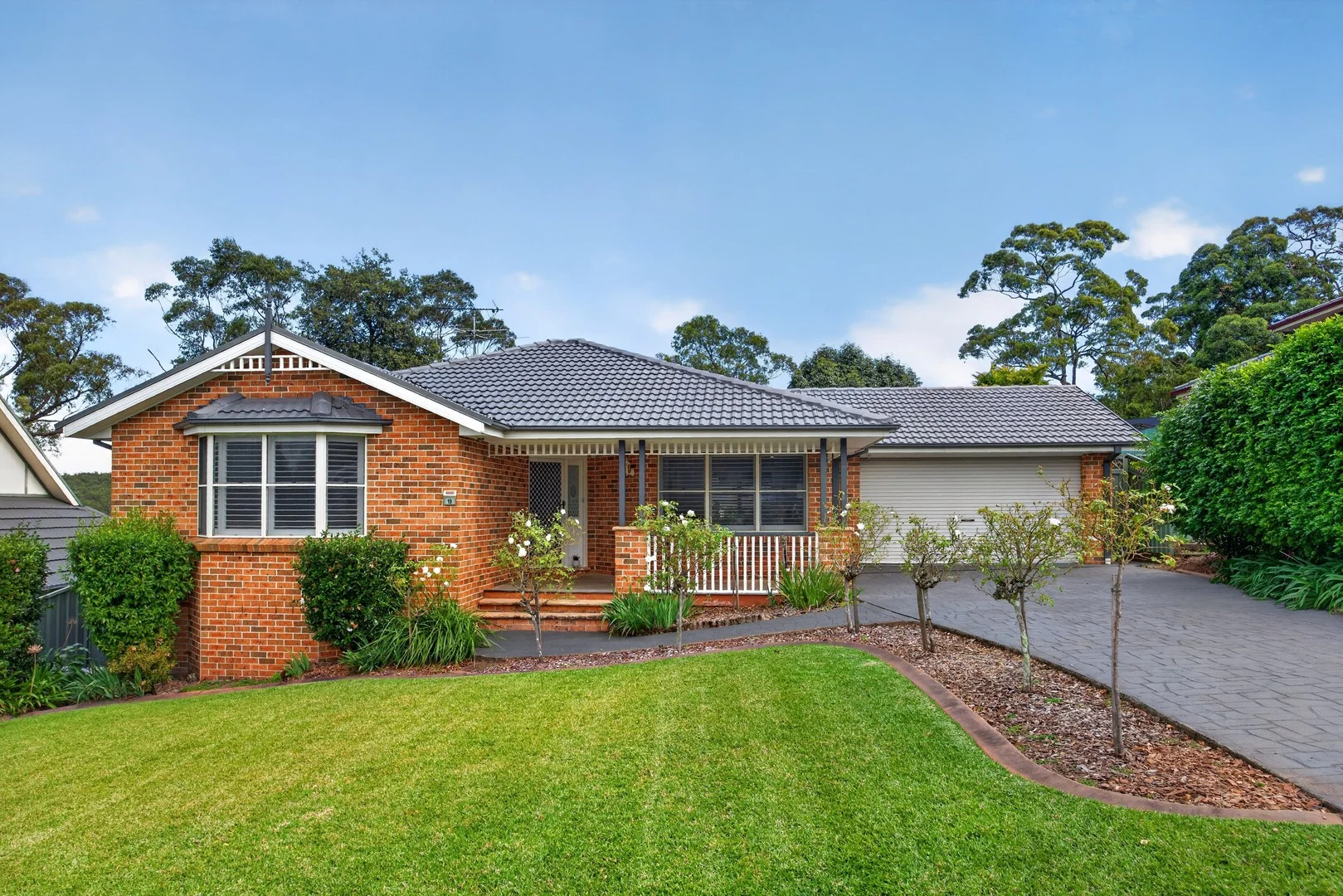 19 Pinecrest Street, Winmalee NSW 2777
