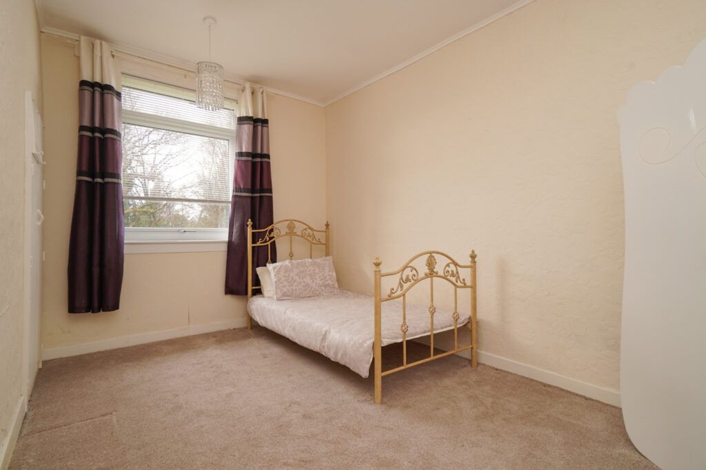 Additional image 8 of 4 bed flat for saleCanberra Avenue, Clydebank G81