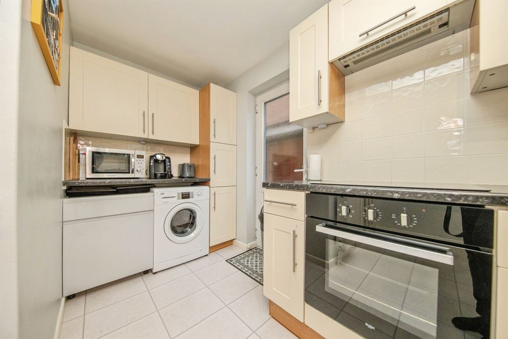 Additional image 9 of 3 bed detached house for saleSt. Johns Close, Colchester CO4