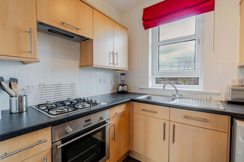 Additional image 11 of 2 bed flat for sale93 Redford Road, Edinburgh EH13