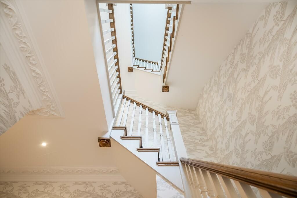 Additional image 16 of 5 bed terraced house for saleDrift Road, Winkfield, Windsor SL4