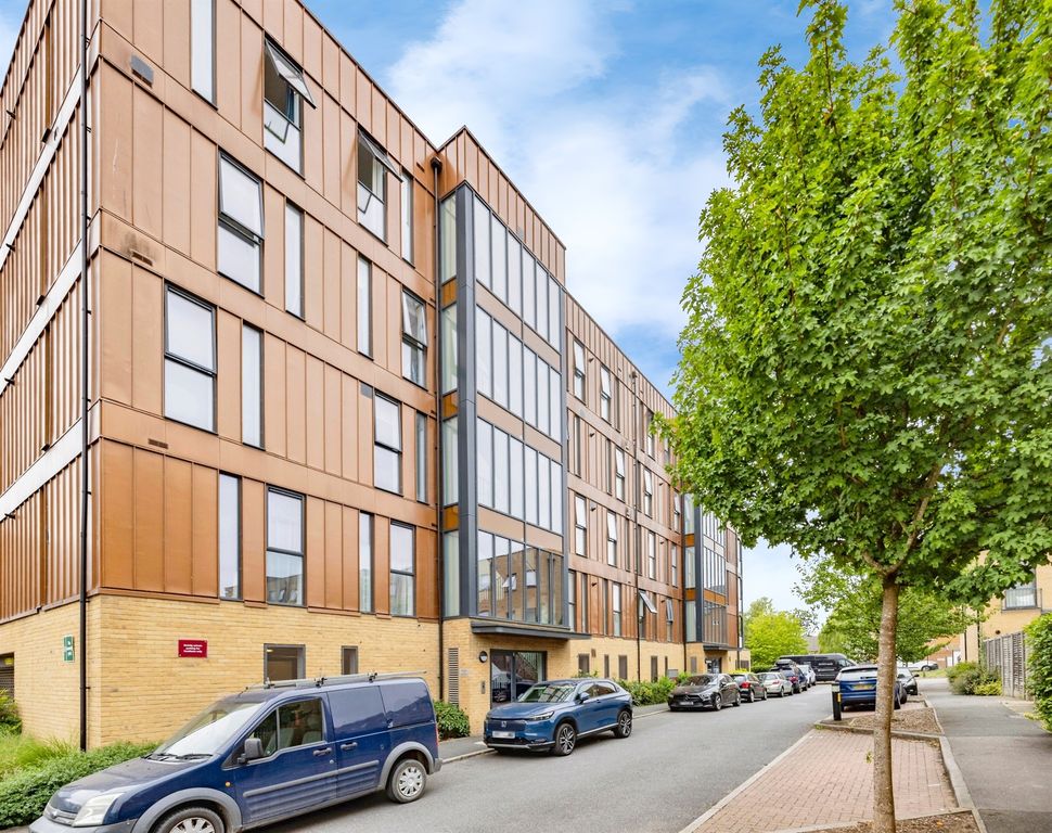 Additional image 16 of 2 bed flat for saleStudio Way, Borehamwood WD6