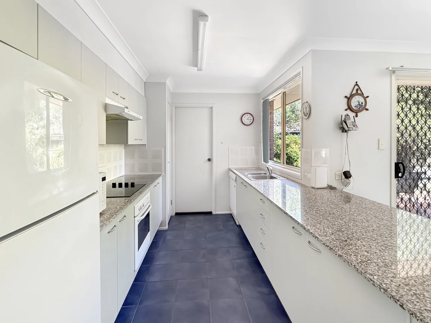 Additional image 11 of 6 Dunshea Avenue, Tea Gardens NSW 2324