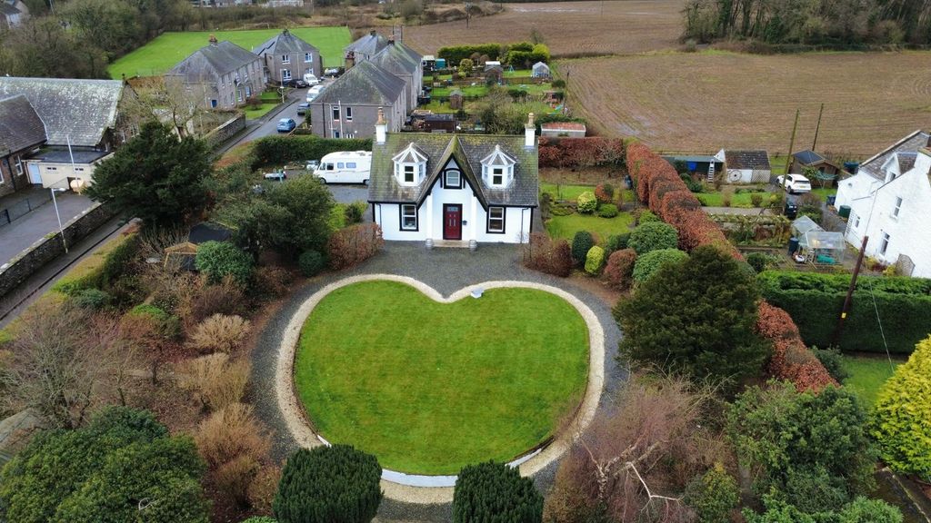 4 bed detached house for saleCulderry Row, Garlieston DG8