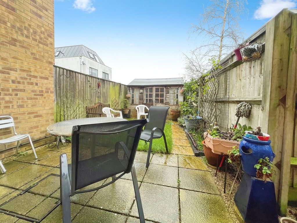 Additional image 5 of 1 bed flat for saleBlenheim Road, Kidlington OX5