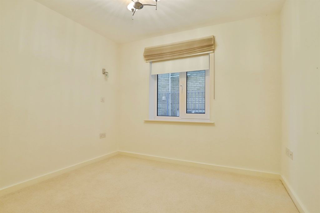 Additional image 9 of 3 bed flat for saleBoscombe Overcliff Drive, Bournemouth BH5
