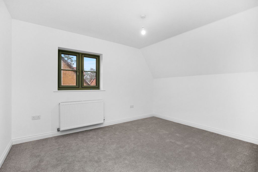 Additional image 27 of 5 bed semi-detached house for saleOxney Quarter, Bolley Avenue GU35