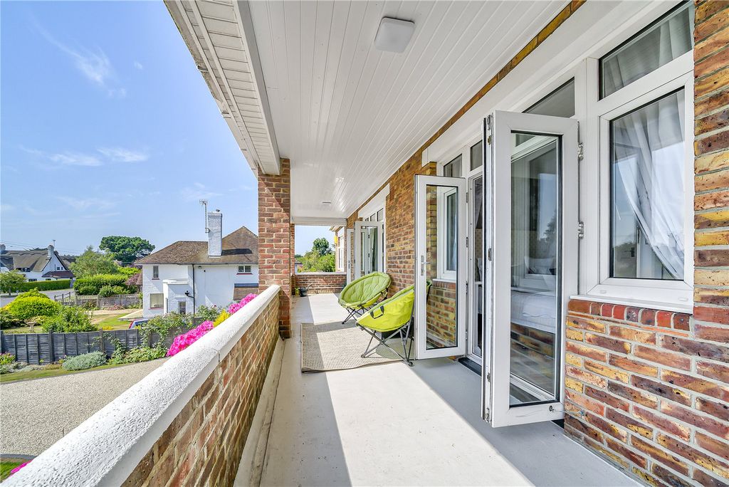 Additional image 30 of 6 bed detached house for saleSouth Walk, Middleton-On-Sea, West Sussex PO22