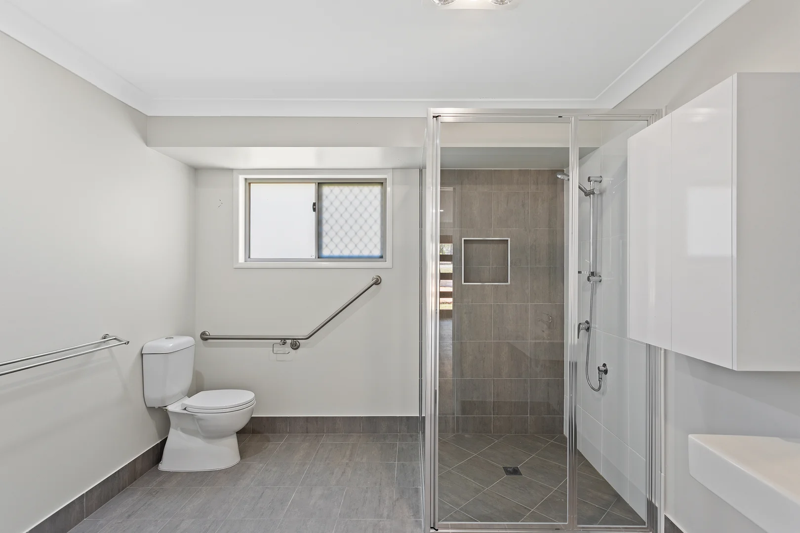 Additional image 5 of 9A Challenge Avenue, Kensington Grove QLD 4341