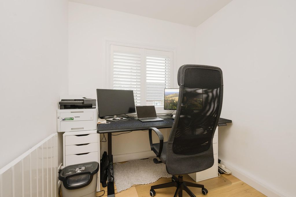 Additional image 18 of 4 bed end terrace house for saleChurch Walk, Brentford TW8