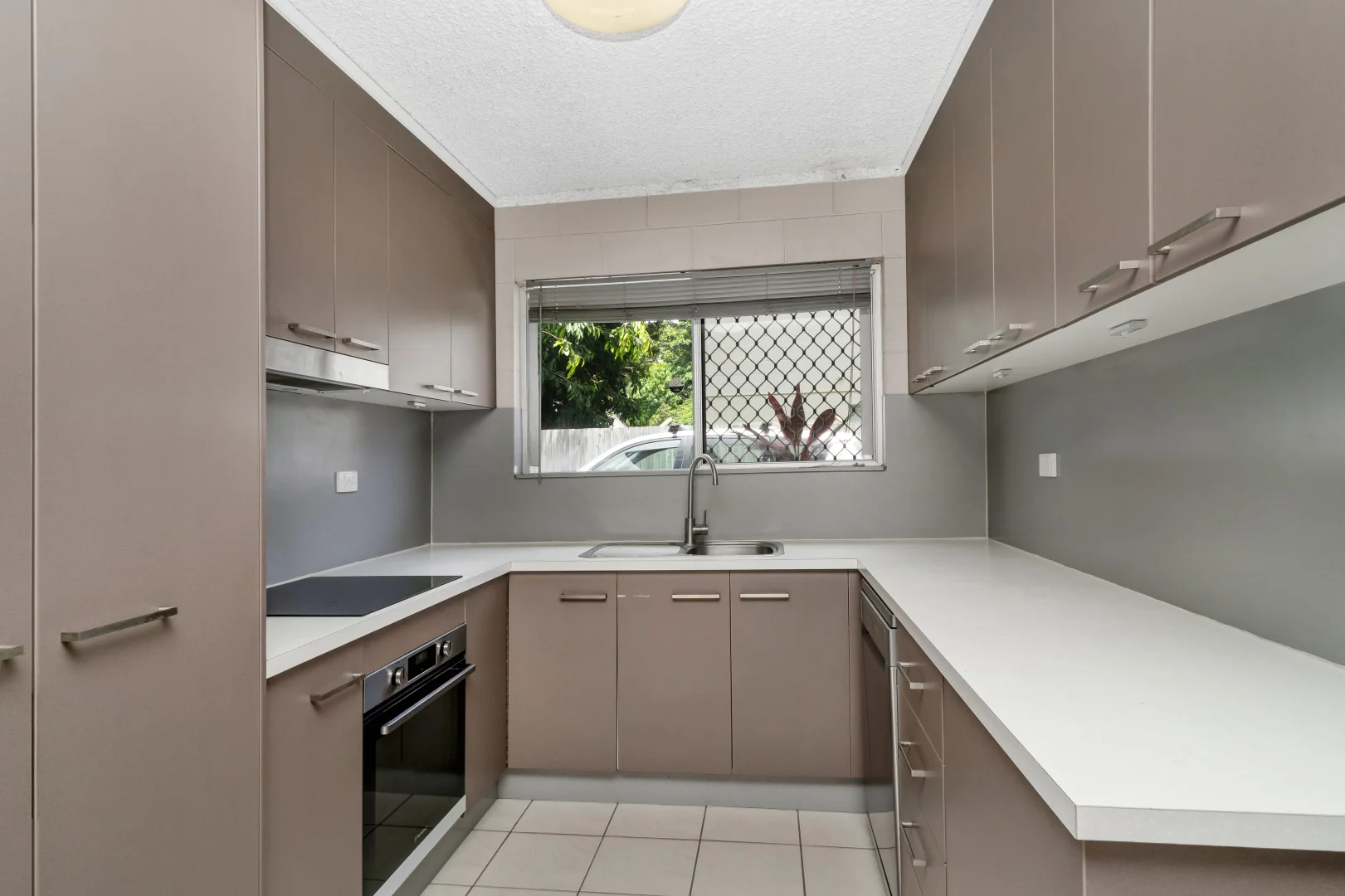 Additional image 2 of 5/8 Ethel Street, Hyde Park QLD 4812