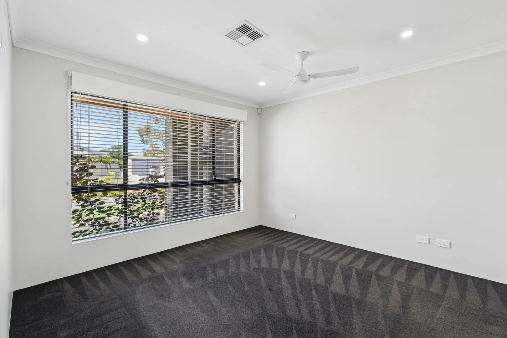 Additional image 10 of 27 Parkhurst Avenue, Hilbert WA 6112