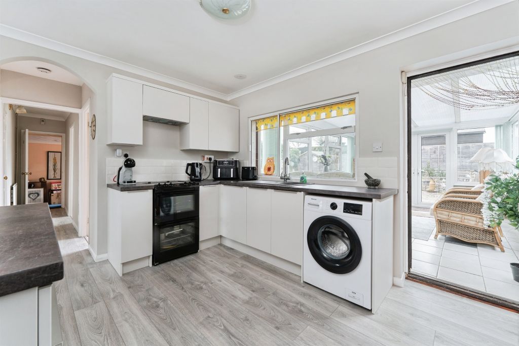 Additional image 9 of 3 bed detached bungalow for saleSt. Margarets Drive, Brandon IP27