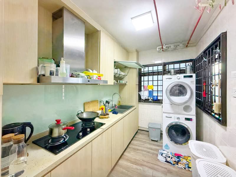 321B Anchorvale Drive photo 5