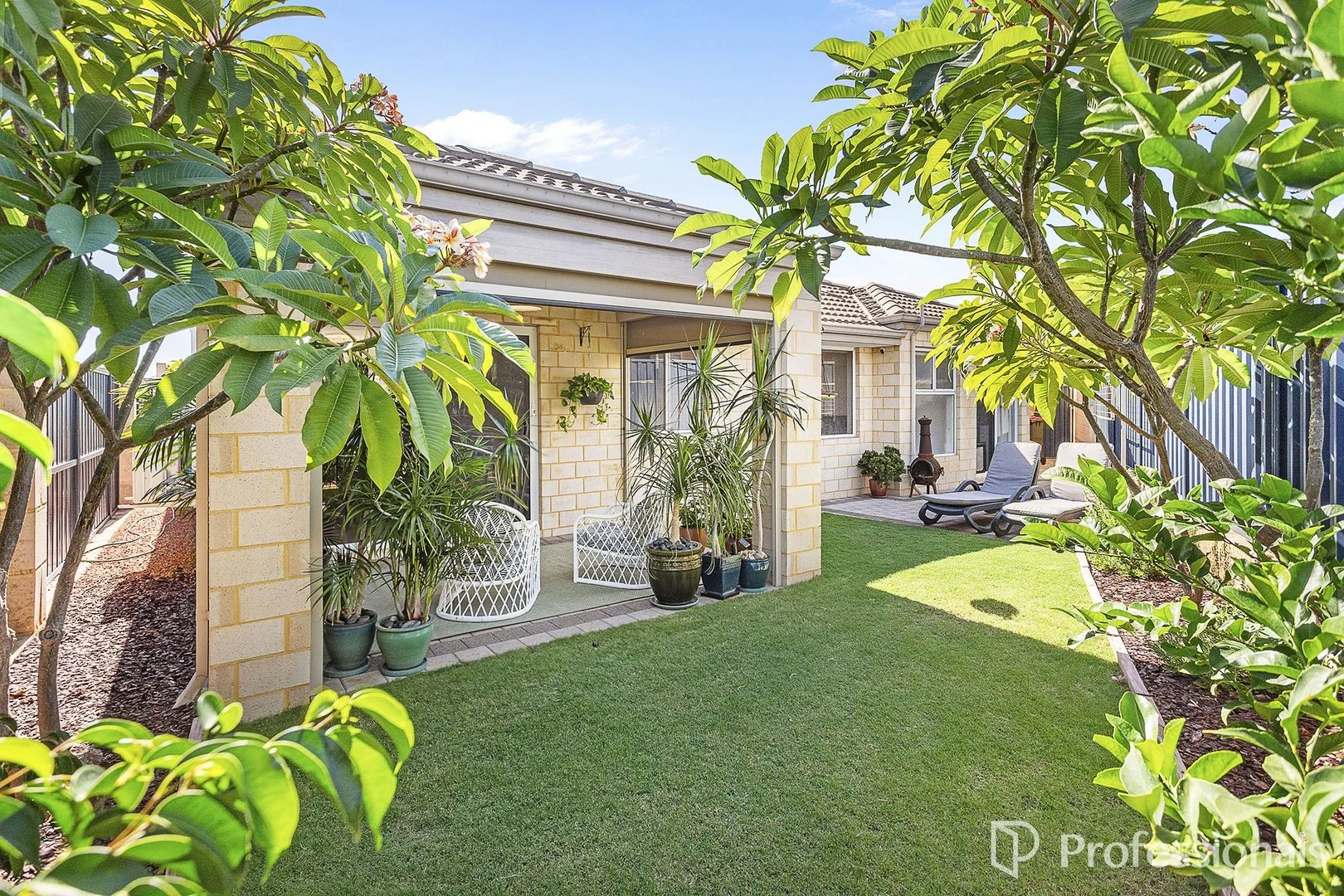 8 Popolo Place, Pearsall WA 6065
