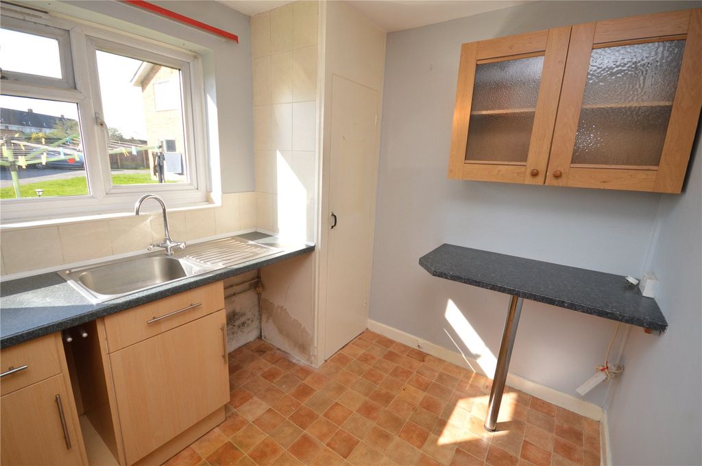 Additional image 5 of 3 bed flat for saleWarwick Avenue, Bridgwater, Somerset TA6