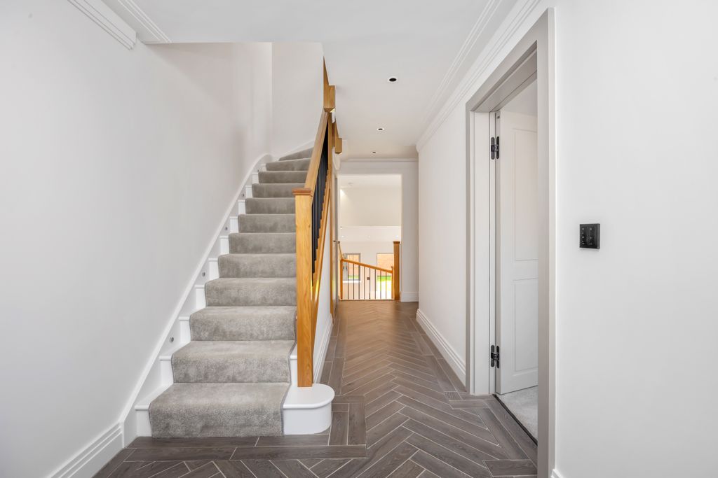 Additional image 2 of 3 bed semi-detached house for saleSkylarks, Brighton BN2
