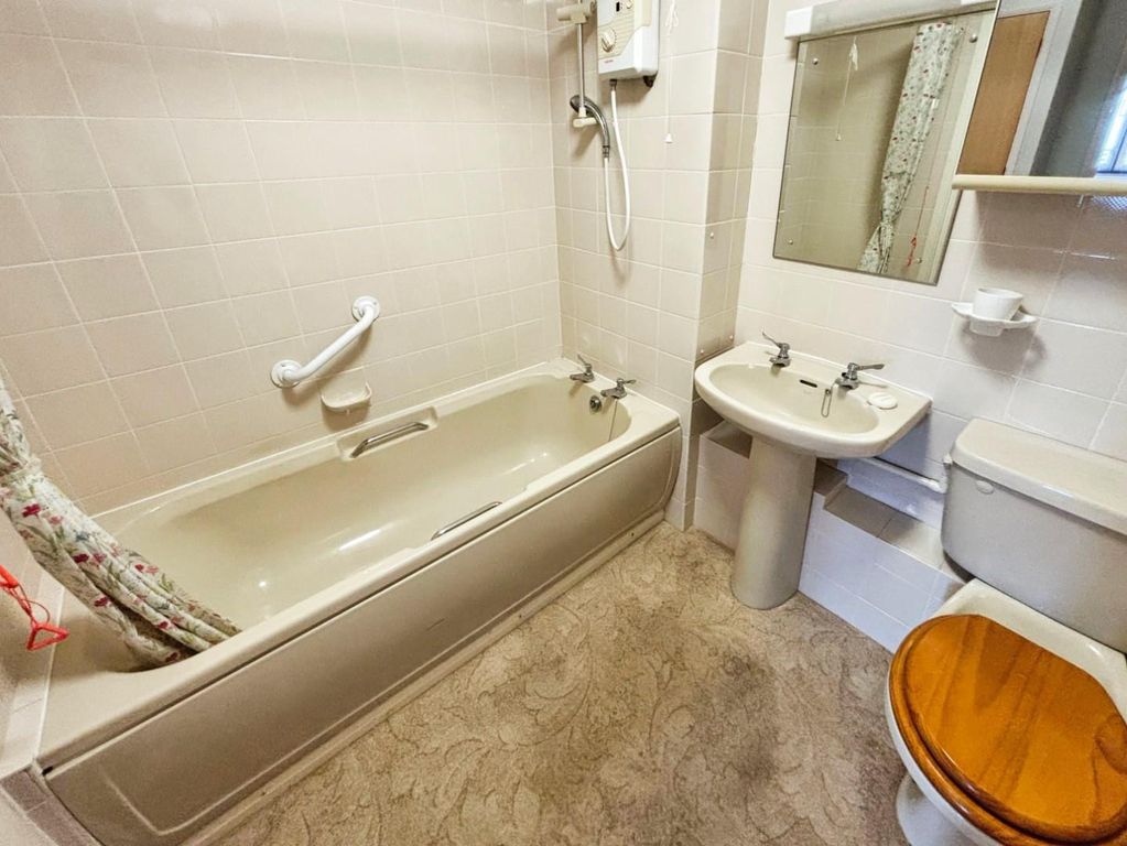 Additional image 9 of 2 bed flat for saleRiverside Way, Brandon IP27