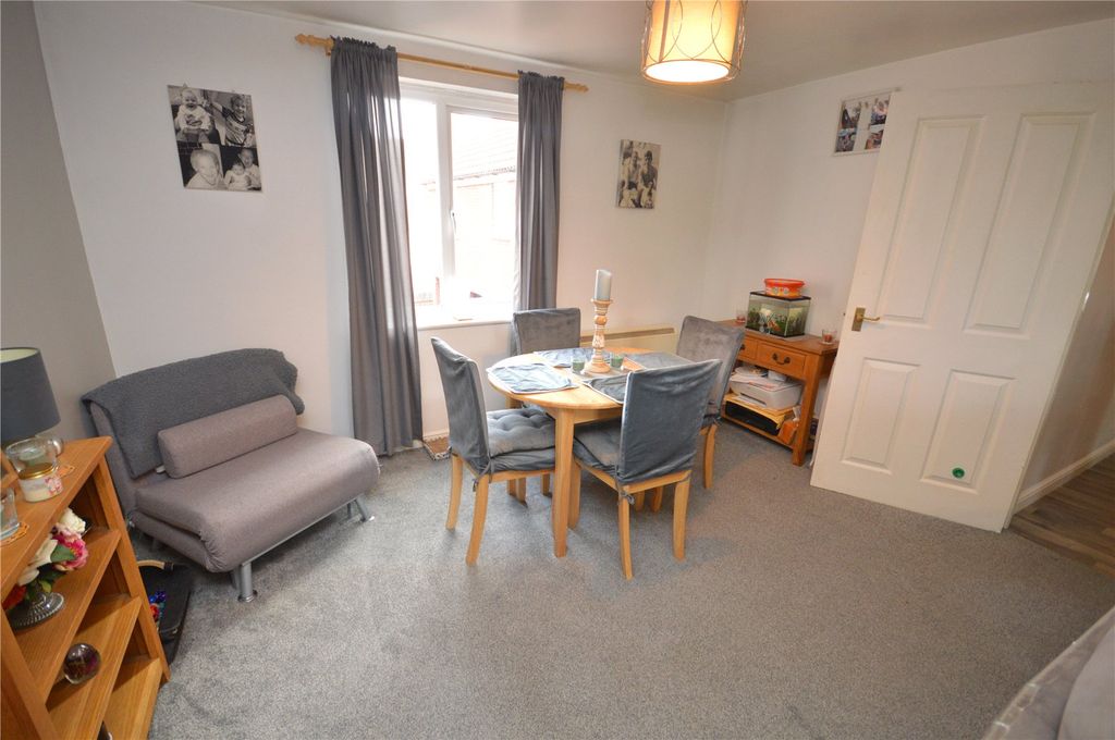 Additional image 5 of 2 bed flat for saleDuke Street, Bridgwater, Somerset TA6