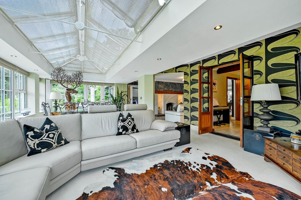 Additional image 10 of 6 bed detached house for saleGibbins Lane, Warfield, Bracknell, Berkshire RG42