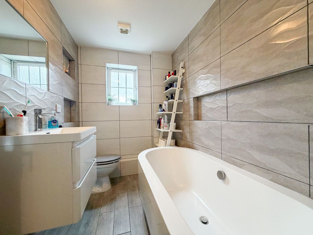 Additional image 9 of 3 bed property for saleMasseys View, Blaydon NE21