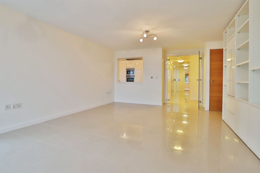 Additional image 16 of 3 bed flat for saleBoscombe Overcliff Drive, Bournemouth BH5
