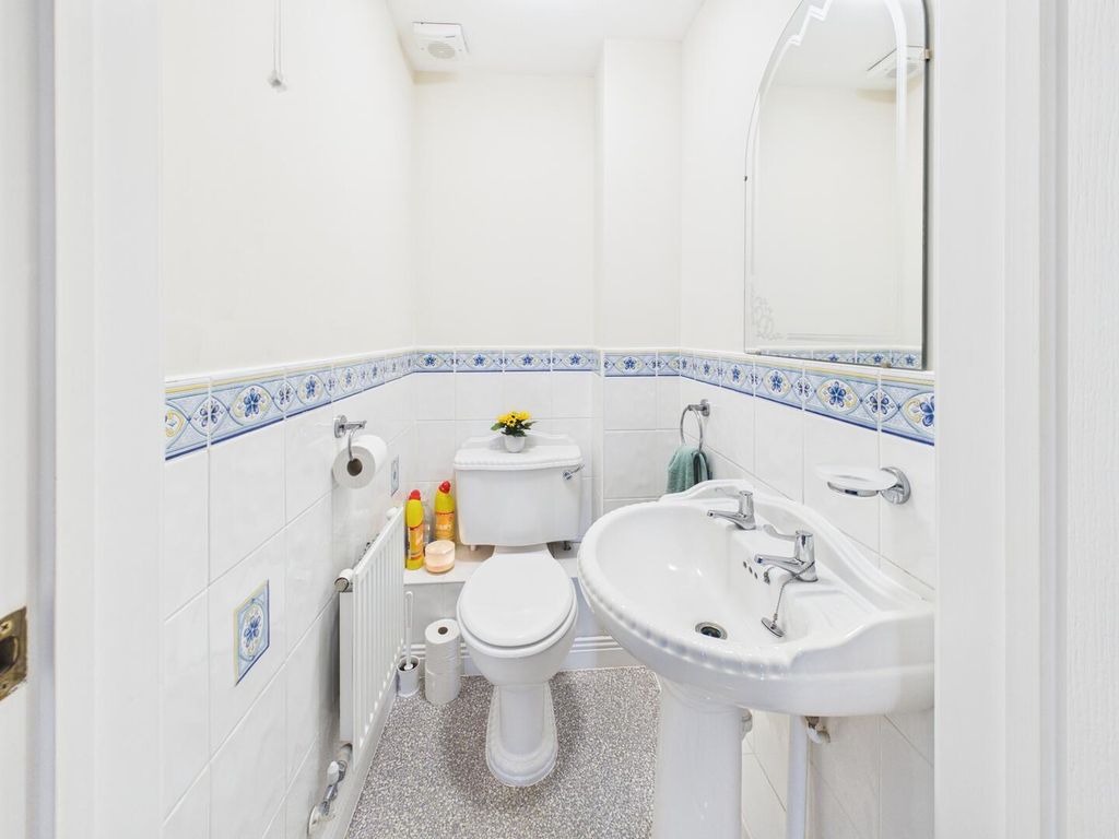 Additional image 7 of 5 bed detached house for saleBanc Gelli Las, Bridgend CF31