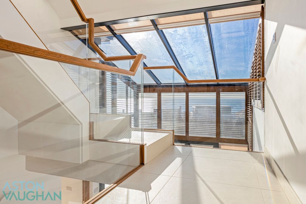 Additional image 18 of 7 bed detached house for saleRoedean Heights BN2