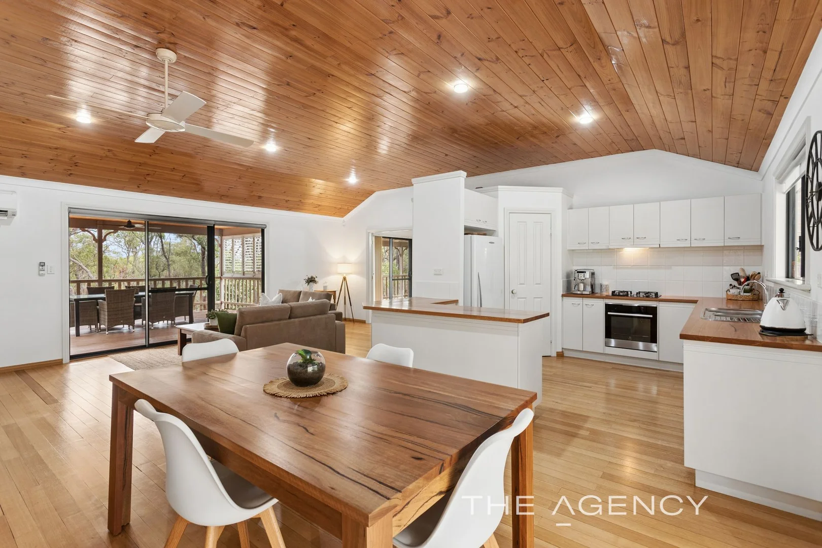 Additional image 3 of 220 Tarrup Street, Chidlow WA 6556